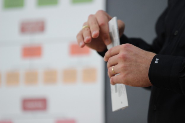 Fortbildung und Schulung von Mitarbeitern über den Umgang mit Fehlern